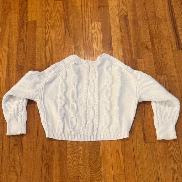 J. Crew Women’s White Cable-Knit V-Neck Cropped Sweater M - Picture 3 of 7